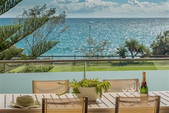View of the Beach Suites in Byron Bay