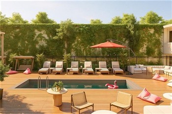 View of the Drifter Hotel in Byron Bay