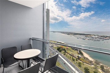 View of the Meriton Suites Southport in the Gold Coast