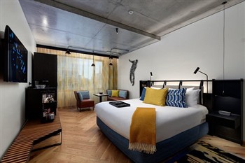 View of the QT Hotel in Melbourne