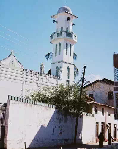 Islamic tower Mombasa mosque