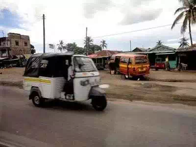 Mombasa Kenya tuttut taxis