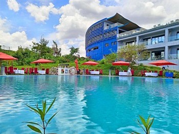 View of the Aquarius Kigo Resort in Uganda