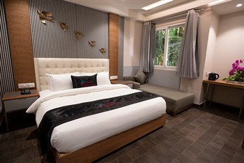 View of the Hotel Gems Inn in Dehradun