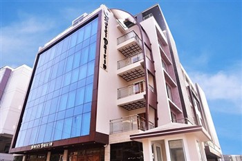 View of the Hotel Daltin in Digha