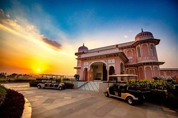 View of the Buena Vista Luxury Resort in Jaipur