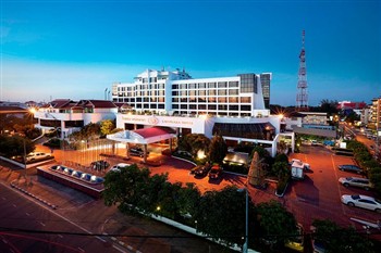 View of the Lao Plaza Hotel in Vientiane