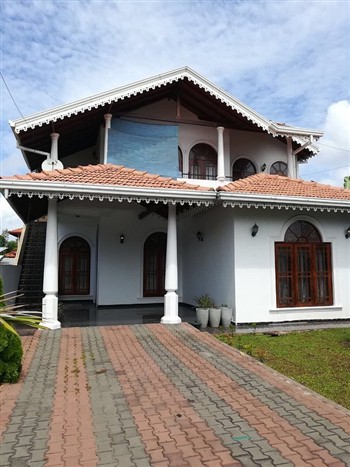 View of the Eos Hostels in Negombo