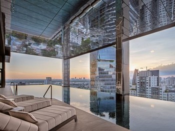 View of the Intercontinental Sukhumvit IHG in Bangkok