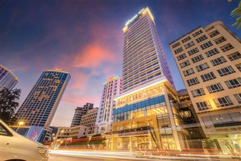 View of the Hotel Soleil by Wyndham in Ha Long Bay