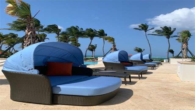 Caribe Hilton pool lounges