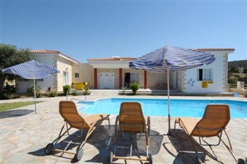 View of the Theos Club Villas in Polis