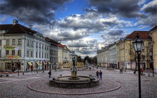 tartu main square