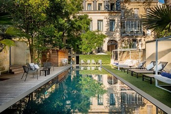 View of the Le Palais Gallien Spa Hotel in Bordeaux