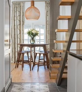 View of the Villa Reale in Bordeaux