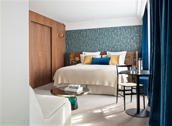 View of the Hotel Parister in Paris