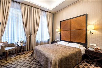 View of the Victoria Hotel in Kaunas