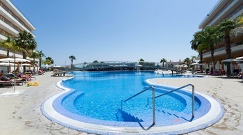 View of the Hotel Apartamento Balaia Atlântico