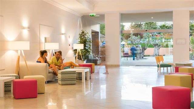 3hb Clube lobby