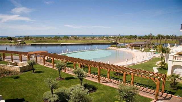 Domes Lake beach pool