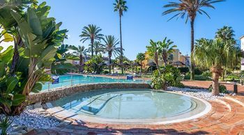 View of the Jardim da Meia Praia