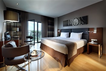 View of the Eurostars Das Letras Hotel