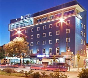 View of the Luna Esperanca Centro