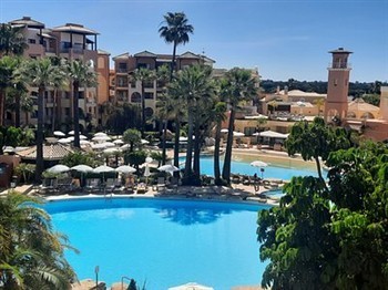 View of the Four Seasons Vilamoura