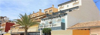 View of the Hotel La Familia in Campello