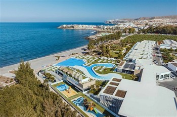 View of the Resort Cordial Santa Agueda and Perchel Beach Club in Gran Canaria