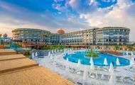 Arnor de luxe resort front