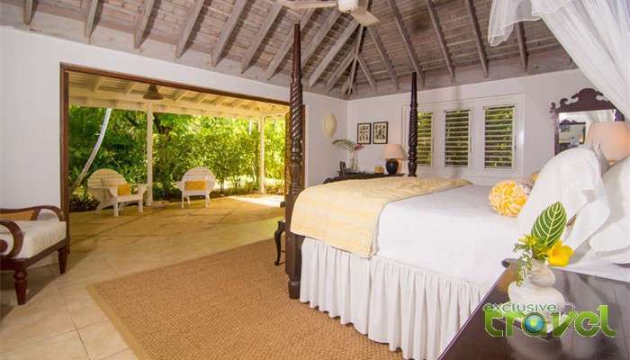 coconut cottage master bedroom 1