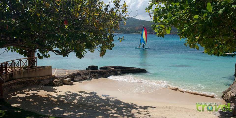 luxury vacation villa private bay and beach