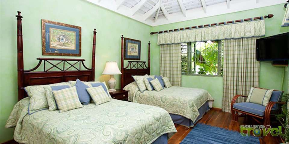 Luxury vacation villa upstairs bedroom two