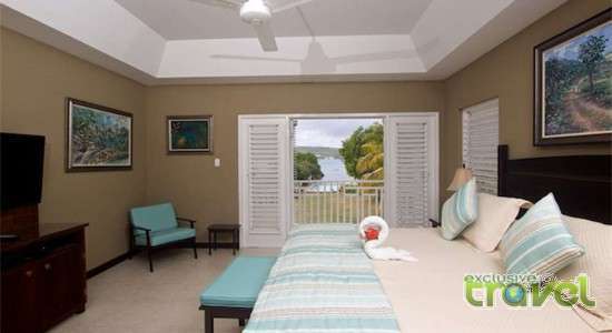 coral cove villa bedroom four