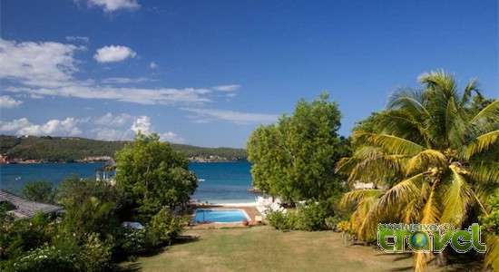 coral cove villa rear garden