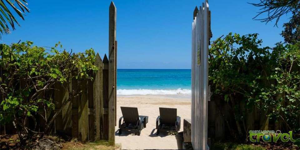 exclusive turrasann vacation villa beach entrance