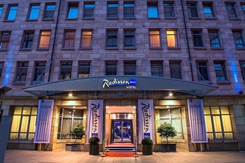 View of the Radisson Blu Hotel in Bremen