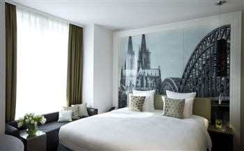 View of the Lindner Hotel by Hyatt in Cologne