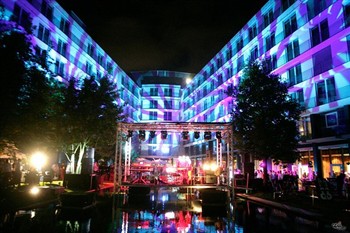 View of the Radisson Blu Hotel in Cologne