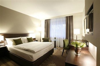 View of the Parkhotel Wittekindshof in Dortmund