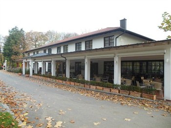 View of the Kim Hotel Im Park in Dresden
