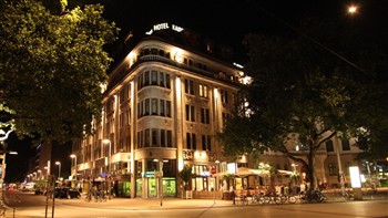 View of the Central hotel Kaiserhof in Hanover