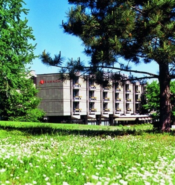 View of the Ramada Parkhotel in Nuremberg