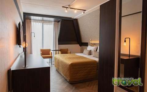 Beatrix hotel bedroom