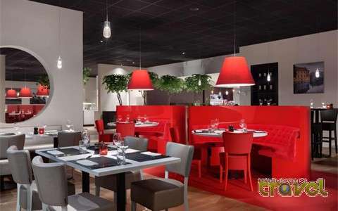 Hilton Garden dining 2