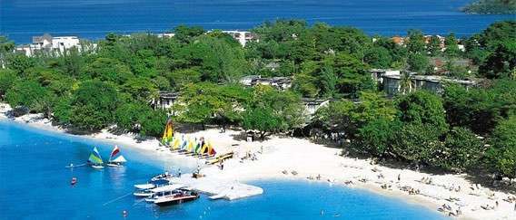 Beautiful white sand bay of Hedonism Resort