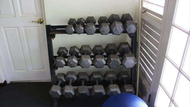 hill top guest house gym