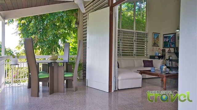 neitas nest lounge patio