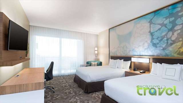 marriot hotel bedroom